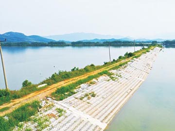 安慶嬉子湖濕地公園堤壩基礎(chǔ)建設(shè)項目